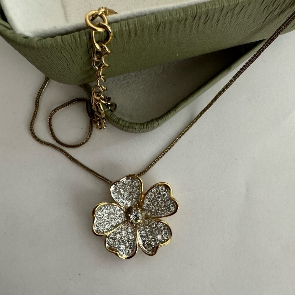 Vintage Nolan Miller Floral Flower Pendant Necklace 60$